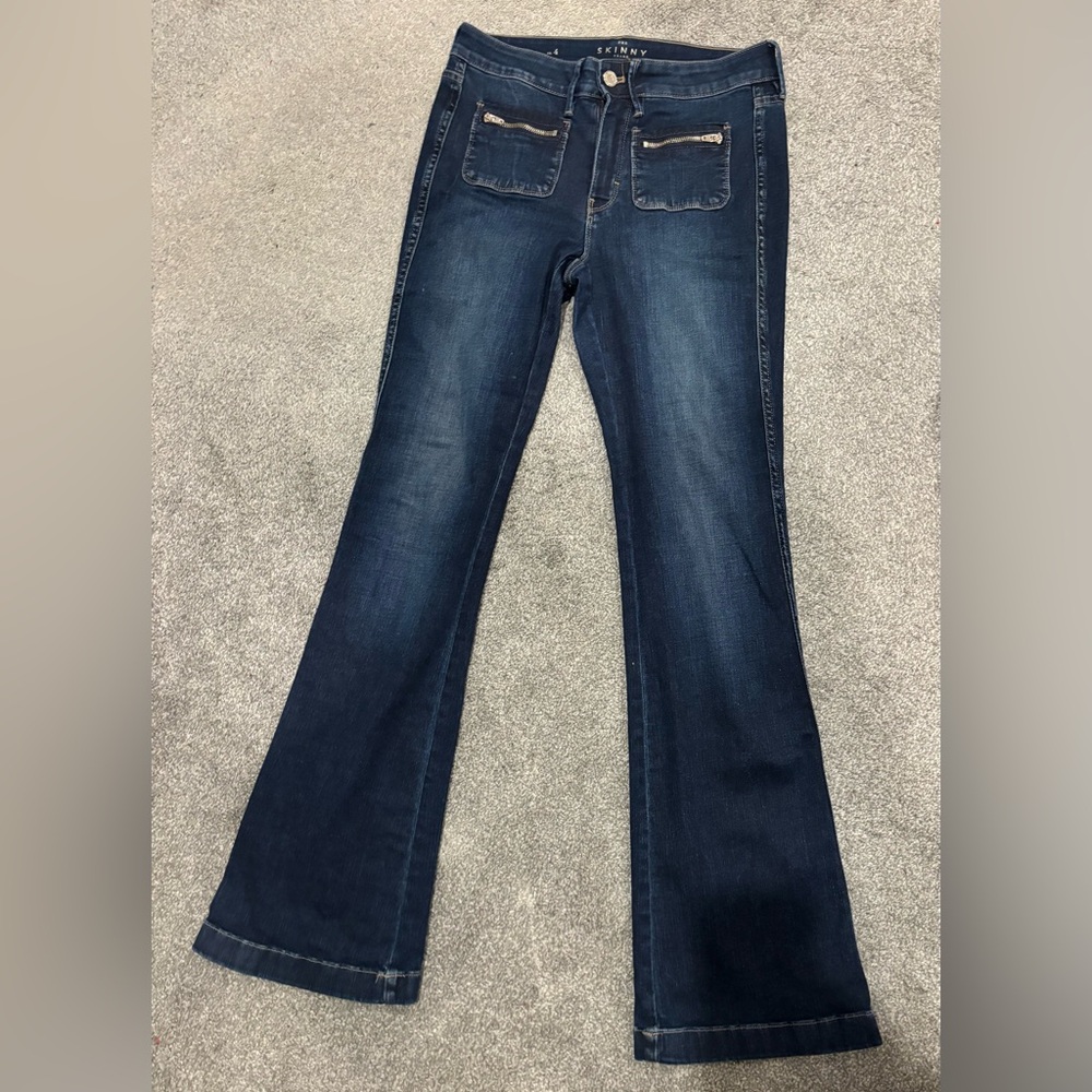 Dark Blue Flared Jeans with Front Zipper Pockets